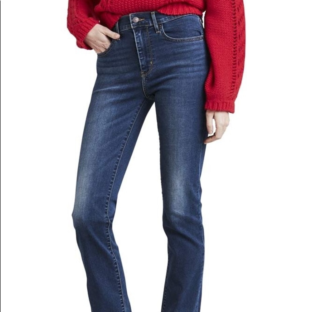 Levi’s 30x34 Medium Wash